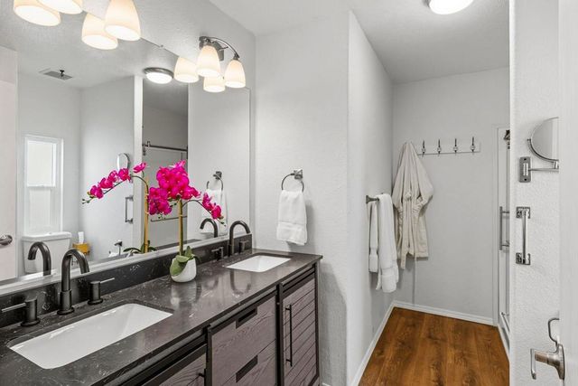 315 Kona Lane, Palm Springs, CA 92264