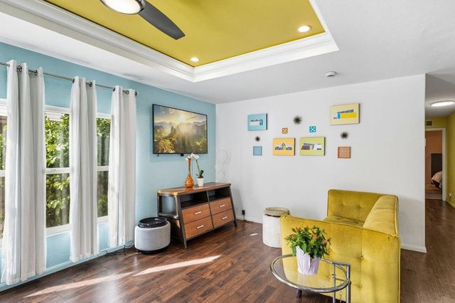 315 Kona Lane, Palm Springs, CA 92264