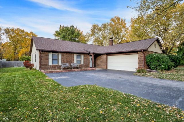 8714 Flintlock Court, Indianapolis, IN 46256