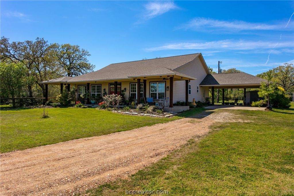 8137 County Road 201, Somerville, TX 77879 — exterior