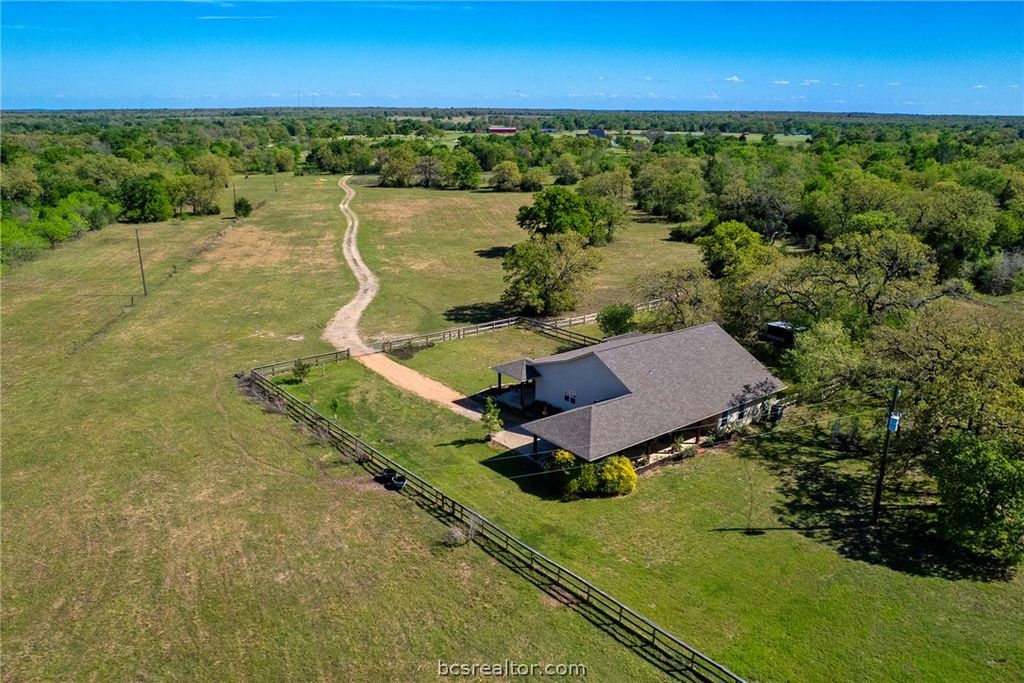 8137 County Road 201, Somerville, TX 77879 — photo 4
