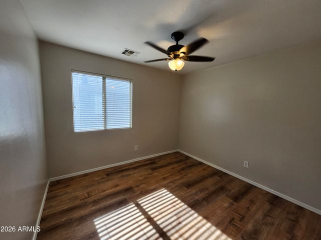 23739 N EL FRIO Court, Sun City, AZ 85373