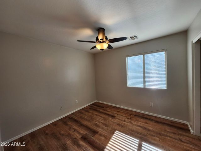 23739 N EL FRIO Court, Sun City, AZ 85373