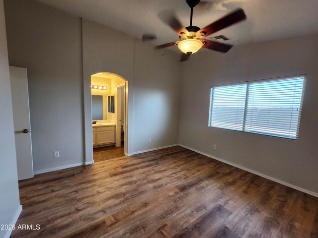 23739 N EL FRIO Court, Sun City, AZ 85373