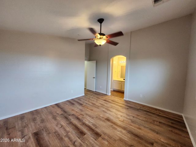 23739 N EL FRIO Court, Sun City, AZ 85373