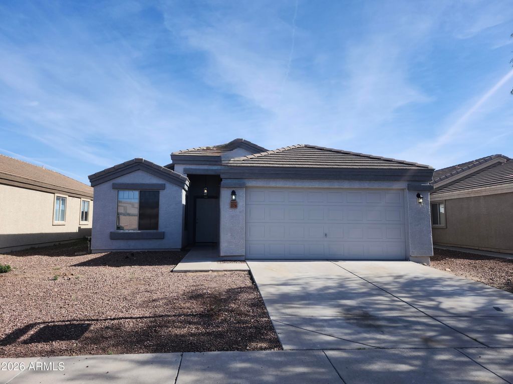 23739 N EL FRIO Court, Sun City, AZ 85373