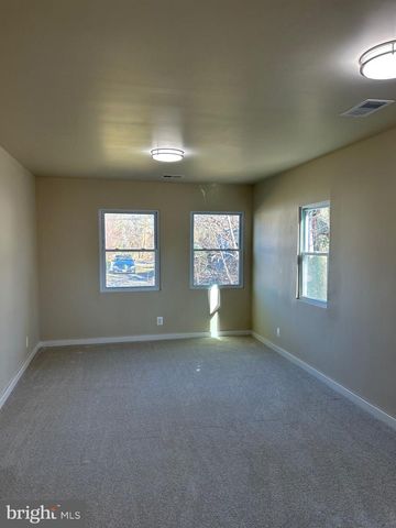 28 CEDAR ST, New Egypt, NJ 08533