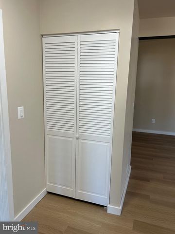 28 CEDAR ST, New Egypt, NJ 08533