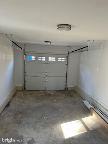 28 CEDAR ST, New Egypt, NJ 08533