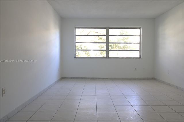 1225 NE 124th Street 24B, North Miami, FL 33161