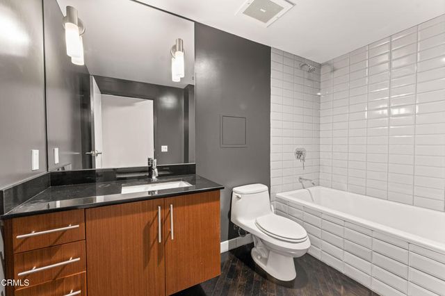 530 S Hewitt Street 130, Los Angeles, CA 90013