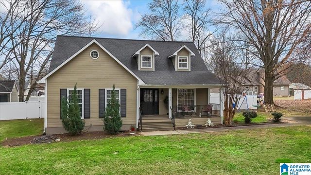 2116 WREN AVENUE, Cullman, AL 35055