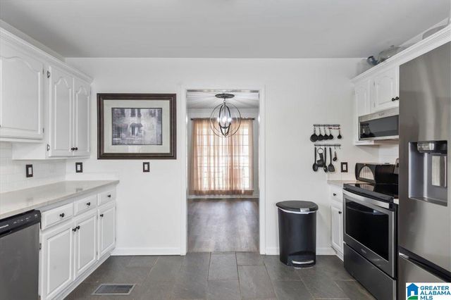 2116 WREN AVENUE, Cullman, AL 35055