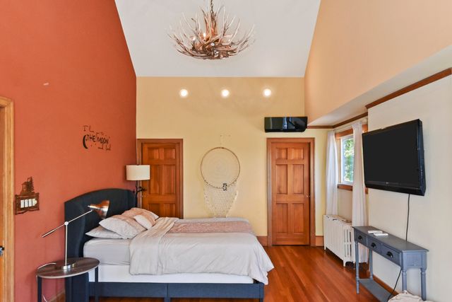 19 Margaret Place, Lake Placid, NY 12946