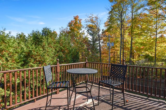 19 Margaret Place, Lake Placid, NY 12946