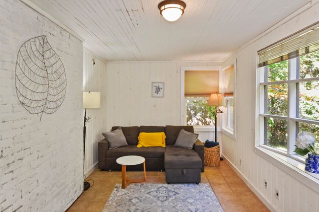 19 Margaret Place, Lake Placid, NY 12946