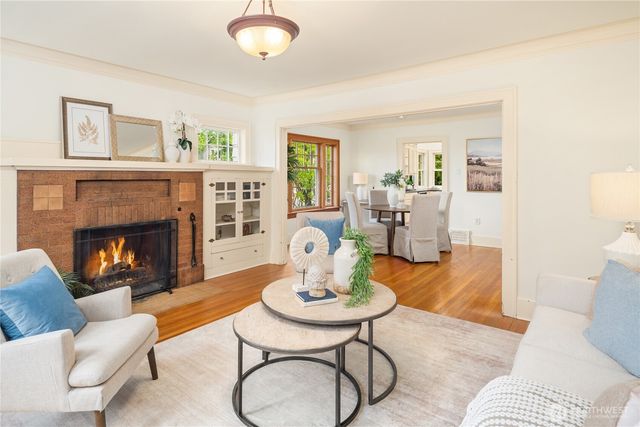 848 NW 59th Street, Seattle, WA 98107