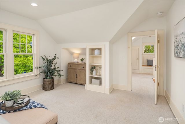 848 NW 59th Street, Seattle, WA 98107