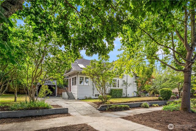 848 NW 59th Street, Seattle, WA 98107