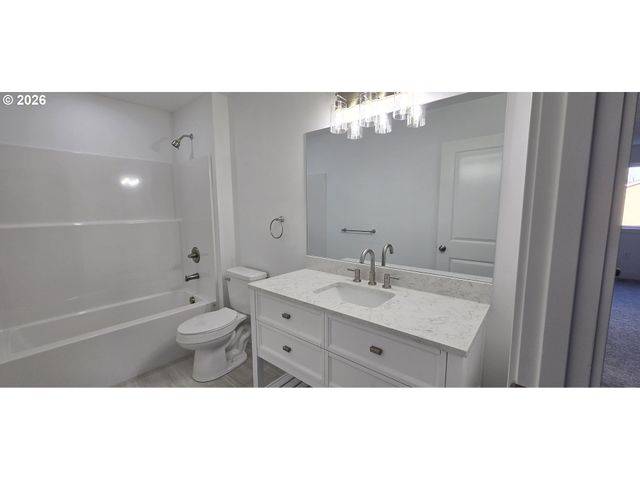 12451 Se Harold St, Portland, OR 97236
