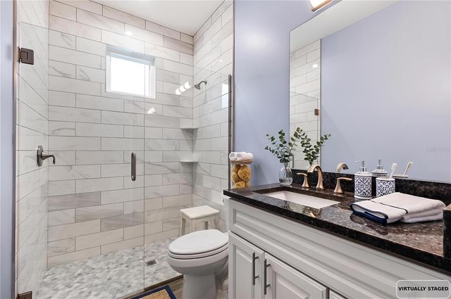 4 UTURN COURT, Palm Coast, FL 32164