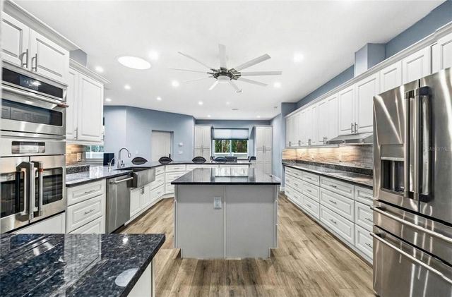 4 UTURN COURT, Palm Coast, FL 32164