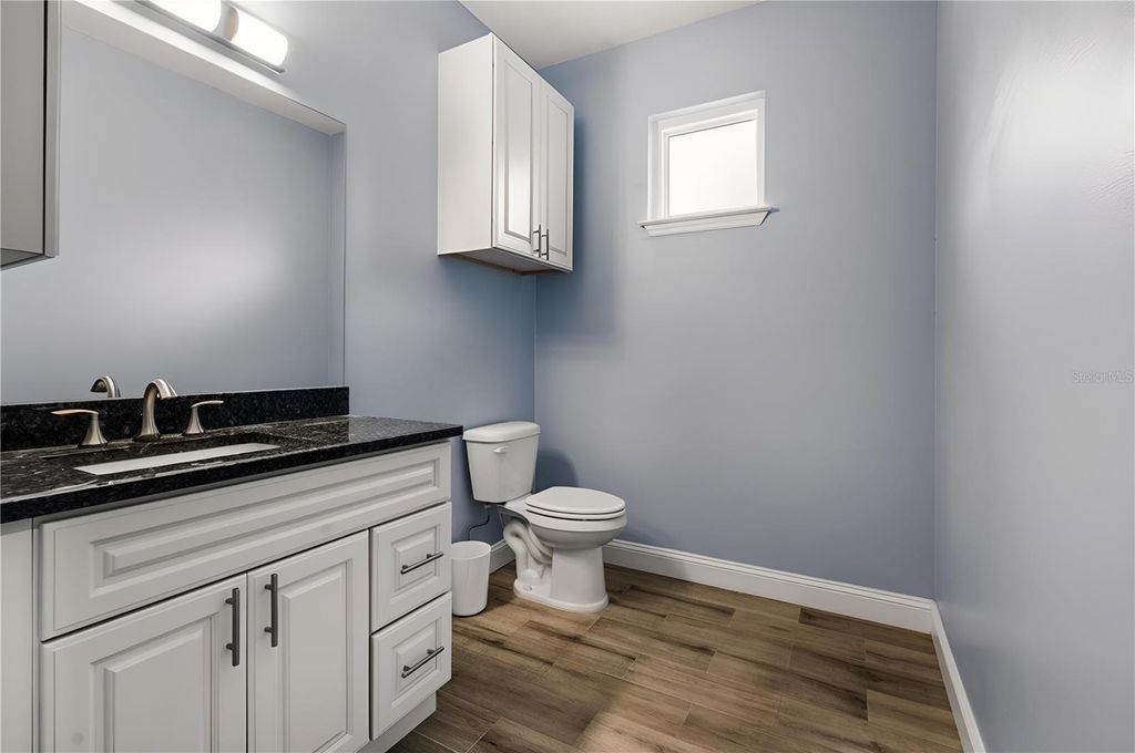 Image 15 of property listing at 4 UTURN COURT, Palm Coast, FL 32164