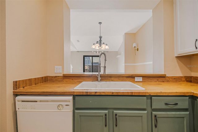 1124 TRAVERTINE TERRACE, Sanford, FL 32771