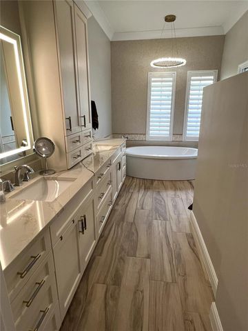 7555 TORI WAY, Bradenton, FL 34202