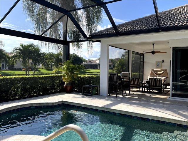 7555 TORI WAY, Bradenton, FL 34202