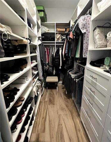 7555 TORI WAY, Bradenton, FL 34202