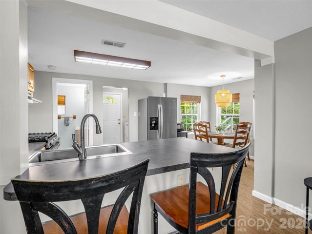 239 Havnaers Point, Lake Lure, NC 28746