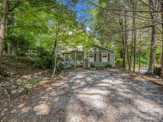 239 Havnaers Point, Lake Lure, NC 28746