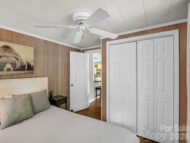 239 Havnaers Point, Lake Lure, NC 28746