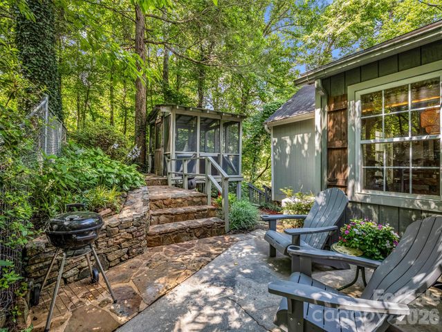 239 Havnaers Point, Lake Lure, NC 28746