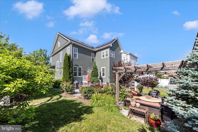 748 POTOMAC VIEW PKWY, Brunswick, MD 21716