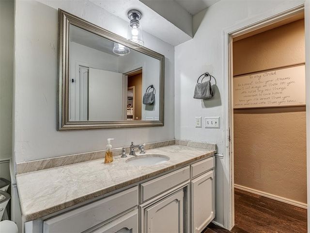 12724 S Coltrane Road, Edmond, OK 73034