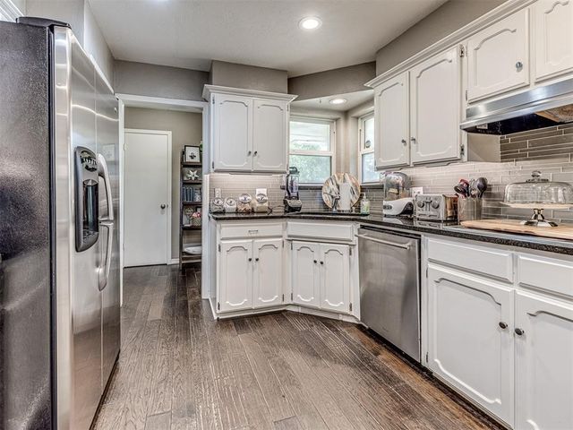 12724 S Coltrane Road, Edmond, OK 73034