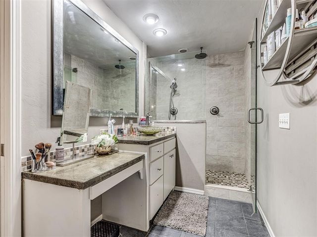 12724 S Coltrane Road, Edmond, OK 73034