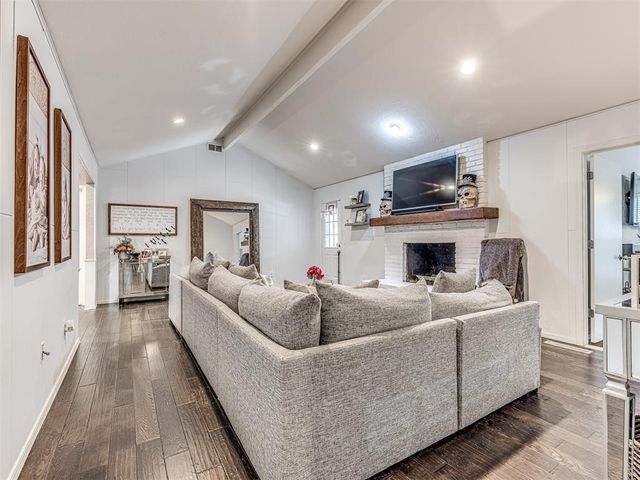 12724 S Coltrane Road, Edmond, OK 73034