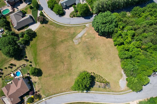 3417 Stoneridge Drive, Johnson City, TN 37604
