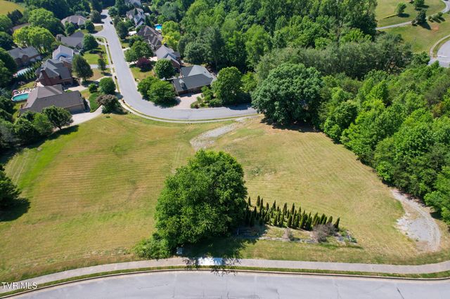 3417 Stoneridge Drive, Johnson City, TN 37604