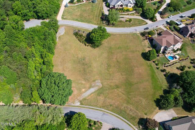 3417 Stoneridge Drive, Johnson City, TN 37604