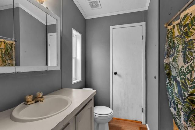 708 Santa Clara Ave, Pueblo, CO 81005