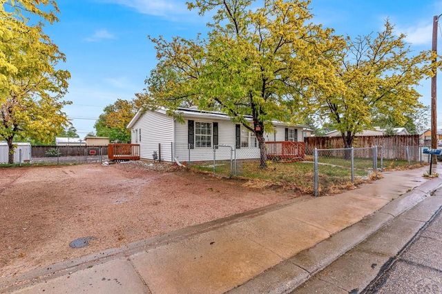 708 Santa Clara Ave, Pueblo, CO 81005