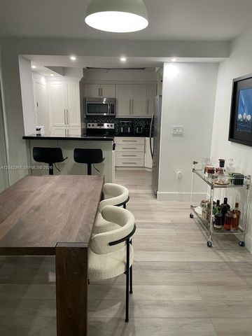 2333 Brickell Ave 314, Miami, FL 33129