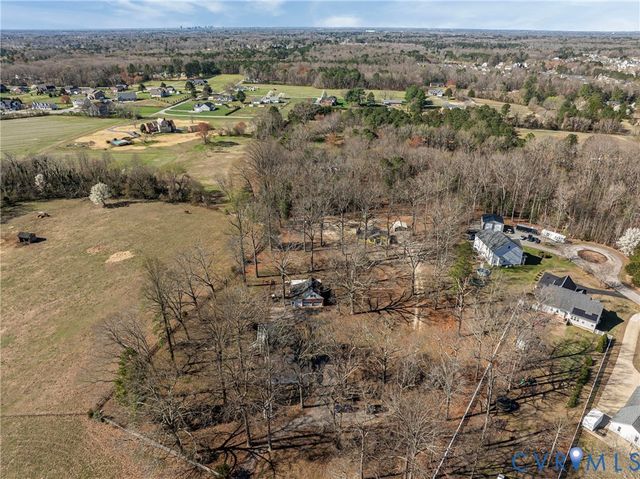 6581 Rural Point Rd, Hanover, VA 23116