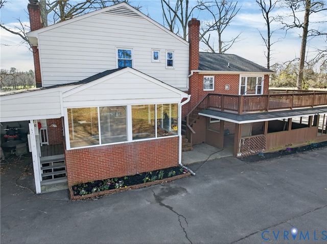 6581 Rural Point Rd, Hanover, VA 23116