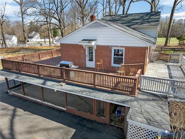 6581 Rural Point Rd, Hanover, VA 23116