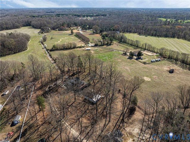 6581 Rural Point Rd, Hanover, VA 23116